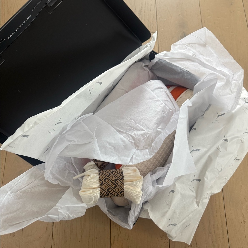 Puma Bright Orange Sneakers with White Detail - Picture 6 of 7